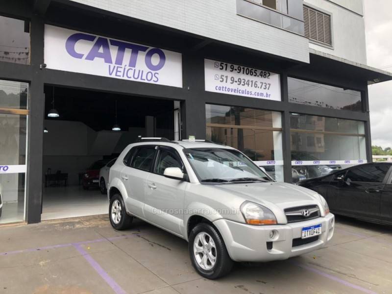 HYUNDAI - TUCSON - 2013/2013 - Prata - Sob Consulta