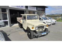 TOYOTA - BANDEIRANTE - 1986/1986 - Bege - Sob Consulta