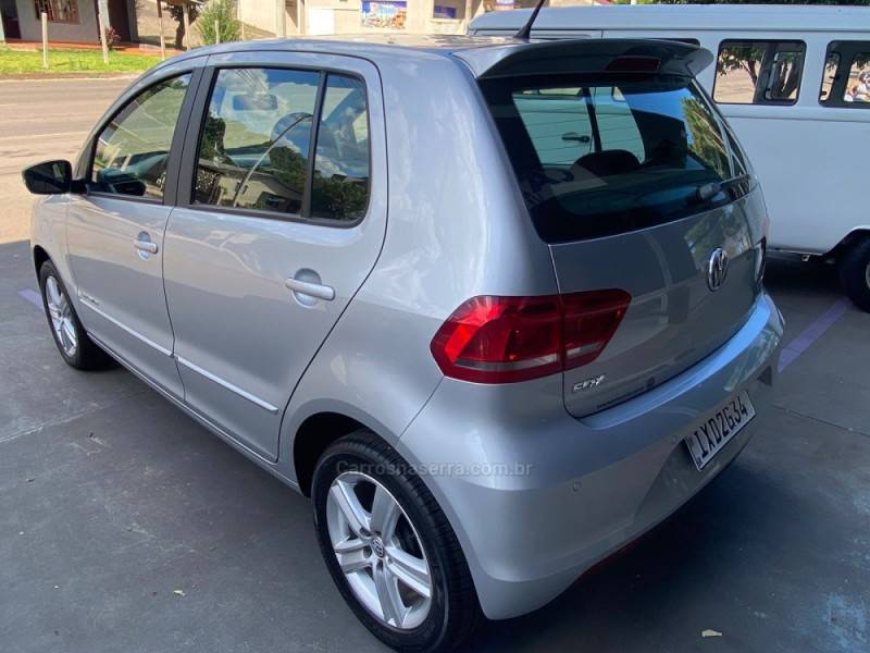 VOLKSWAGEN - FOX - 2016/2016 - Prata - Sob Consulta