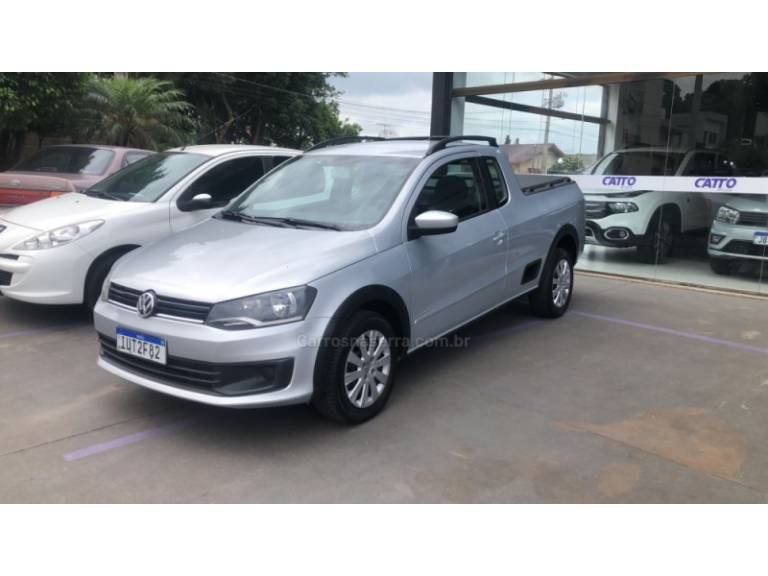 VOLKSWAGEN - SAVEIRO - 2014/2014 - Prata - Sob Consulta