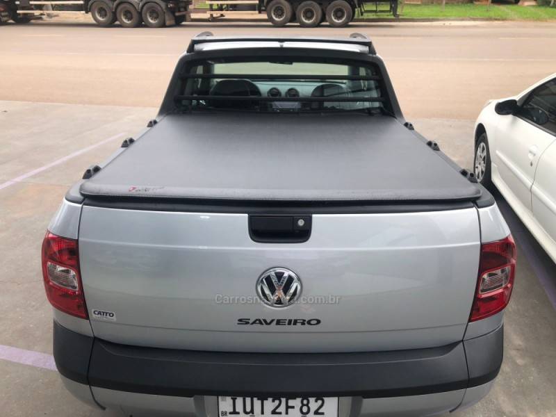 VOLKSWAGEN - SAVEIRO - 2014/2014 - Prata - Sob Consulta