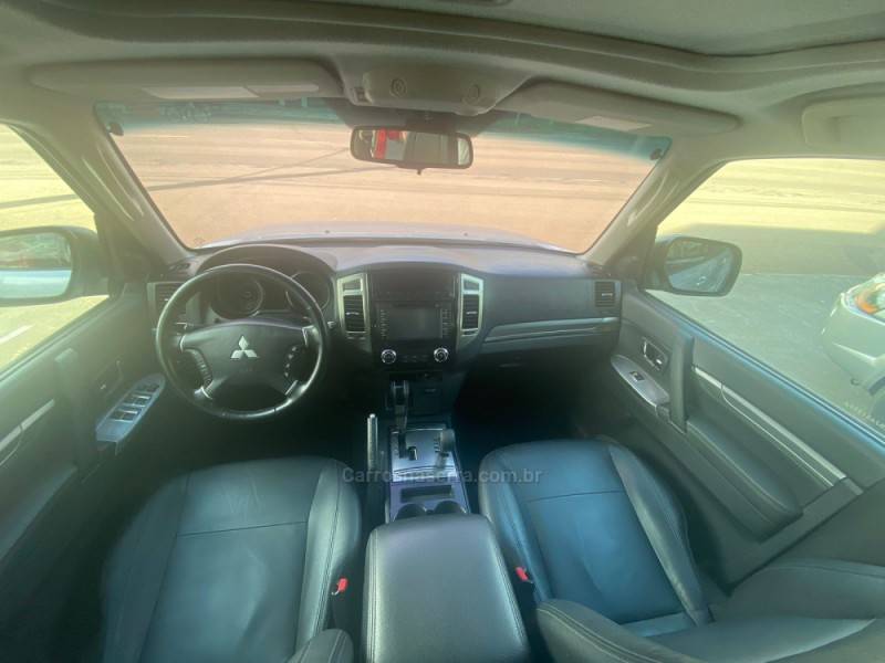 MITSUBISHI - PAJERO - 2016/2016 - Prata - Sob Consulta