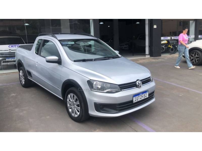 VOLKSWAGEN - SAVEIRO - 2014/2014 - Prata - Sob Consulta